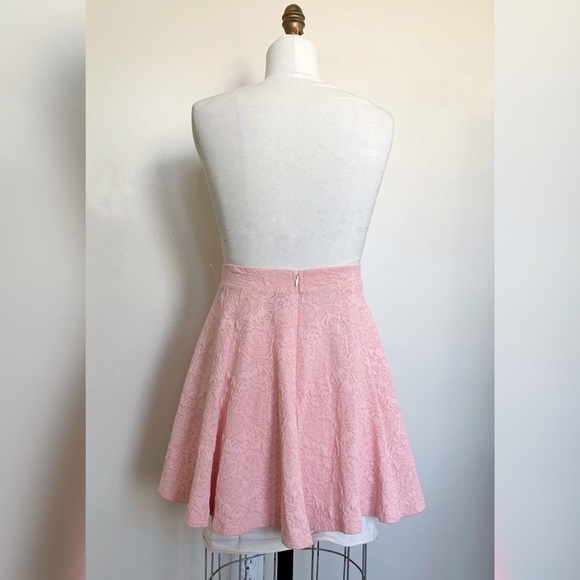 Dusty Pink Floral Lace Skater Skirt NEW - Picture 4 of 4